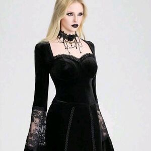 Black Velvet Lace-Trim Long Sleeve Bustier Top